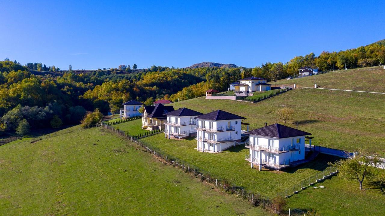 Green Hills *