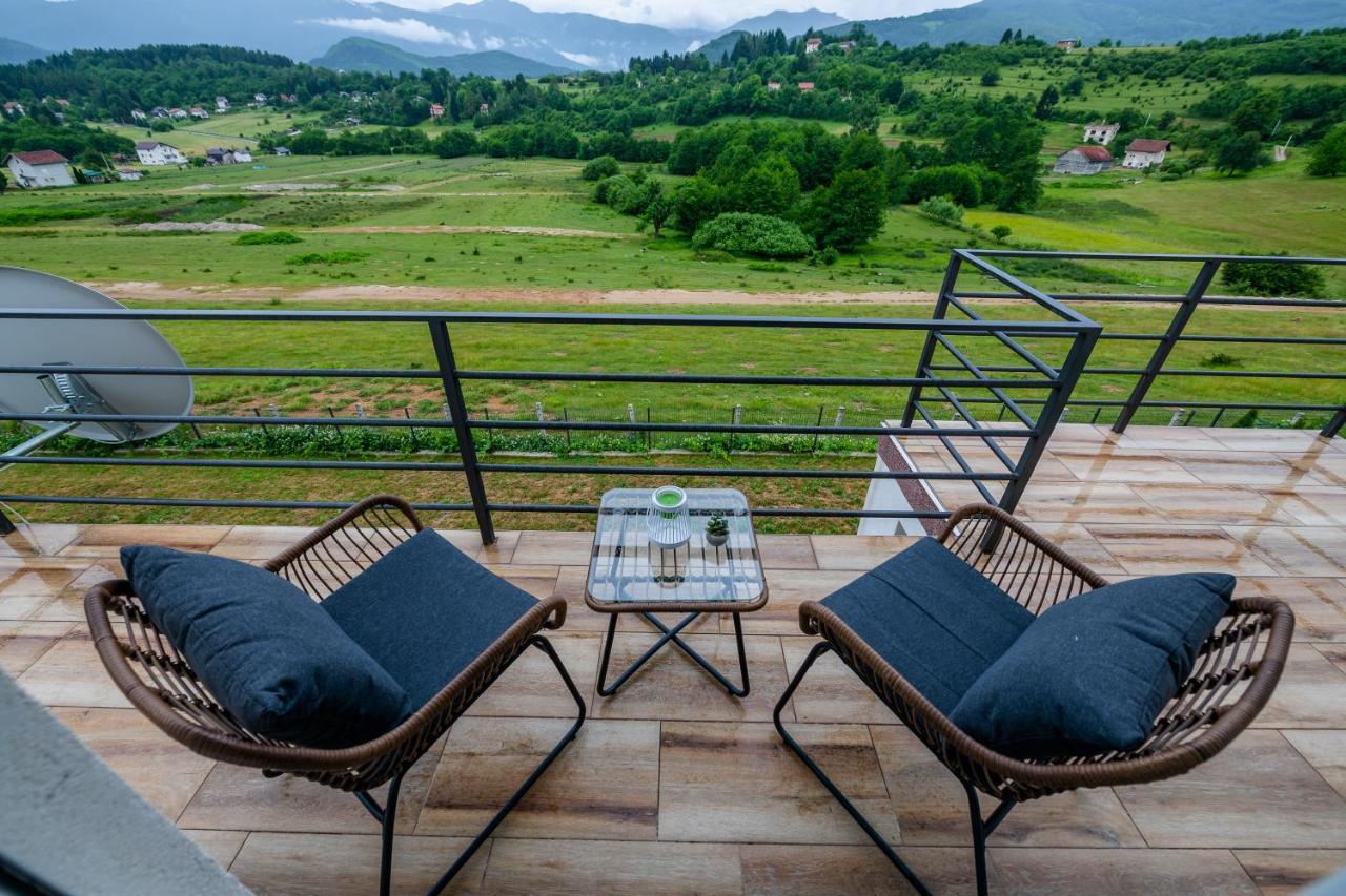 Green Hills * Sarajevo